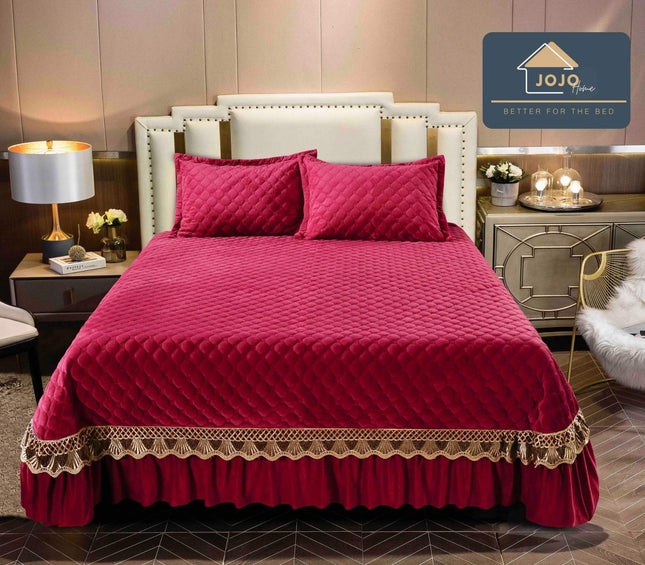 Set 3 Piese - Cuvertura Brodata din Catifea 230x250 cm + 2 Fete Perna | Cod CUV17 - Casa Super