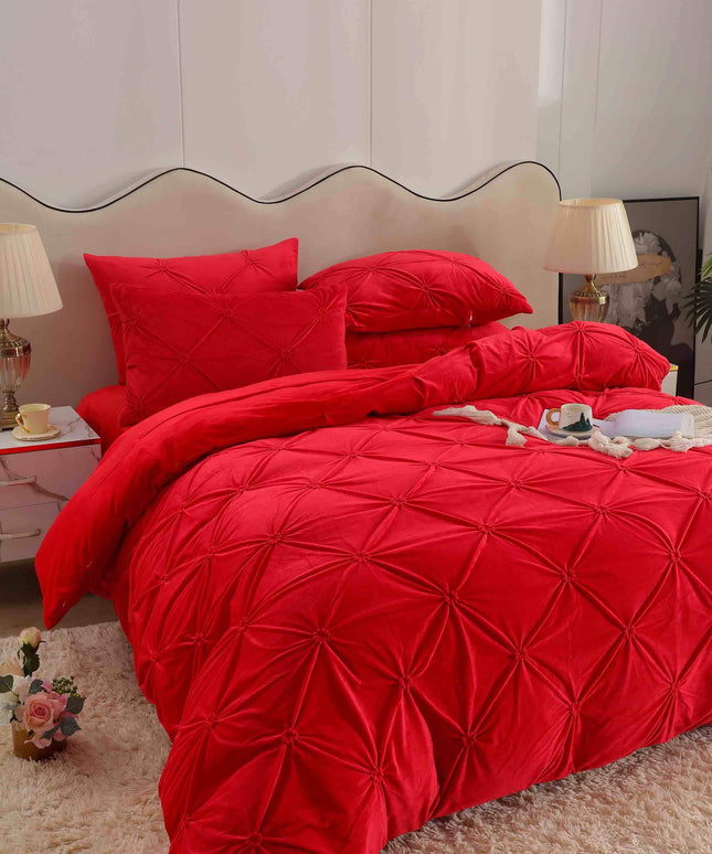 Lenjerie Pat Dublu din Catifea,Brodata cu Pliuri -Premium Deluxe - Rosu - Casa Super