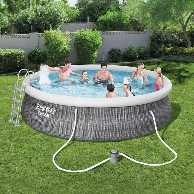 Piscina gonflabila, rotunda, 396 x 84 cm, 7800 L • Bestway + Pompa Electrica de Filtrare Apa CADOU