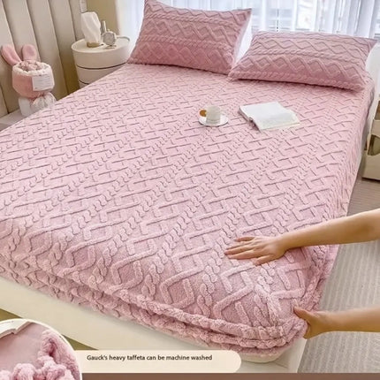 Set Husa Pufoasa de Pat Cocolino cu Elastic + 2 Fete de Perna - Roz