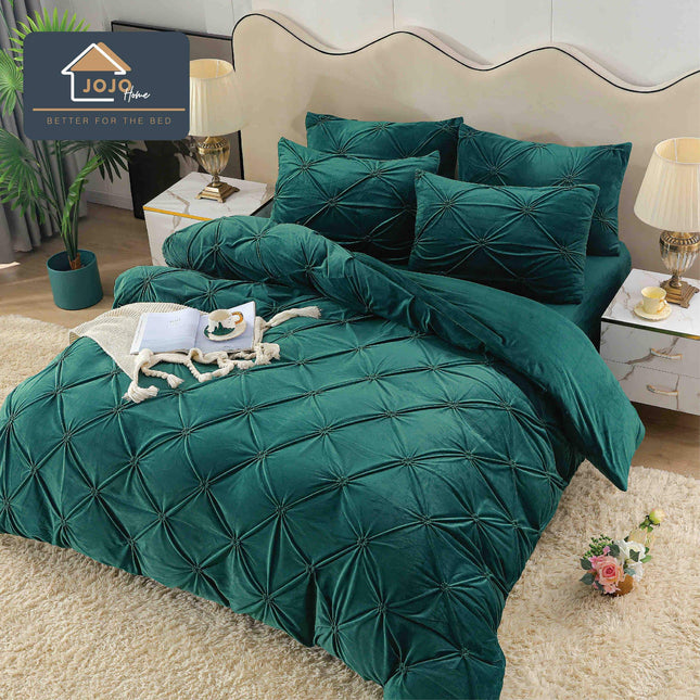 Lenjerie Pat Dublu din Catifea,Brodata cu Pliuri -Premium Deluxe - Verde Smarald Inchis - Casa Super