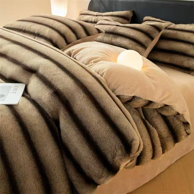 Set  Lenjerie de Pat 4 Piese Blanita de Nurca - Moale, Călduros și Elegant - Cod 01
