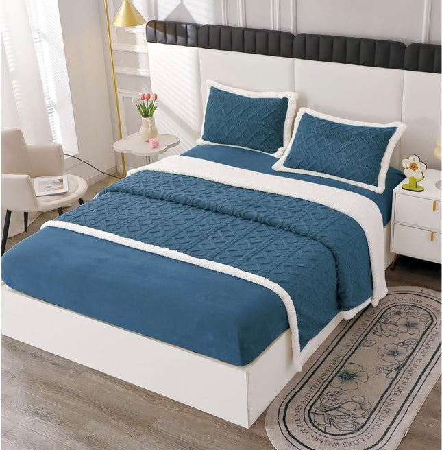 Lenjerie de Pat Cocolino cu Blanita, 4 piese, cearsaf cu elastic - Cod LCP03 - Albastru