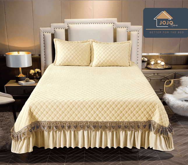 Set 3 Piese - Cuvertura Brodata din Catifea 230x250 cm + 2 Fete Perna | Cod CUV14 - Casa Super
