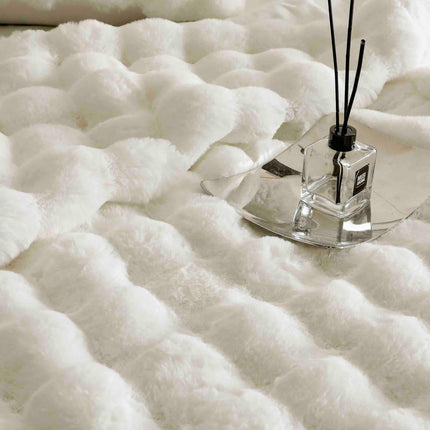 Lenjerie Premium Pentru Pat Dublu Blanita de Iepure 6 Piese | Crem Deschis - Casa Super