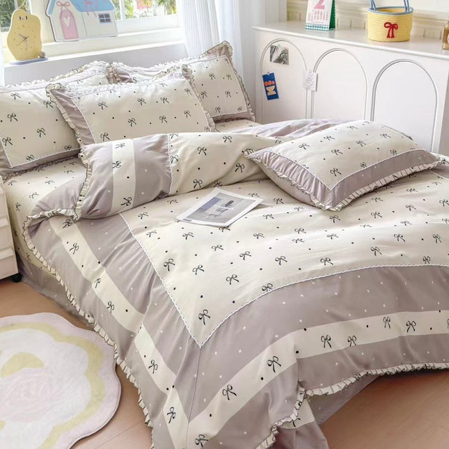 Lenjerie Premium din Bumbac Finet cu Volanase 4 Piese | Cod VLN42