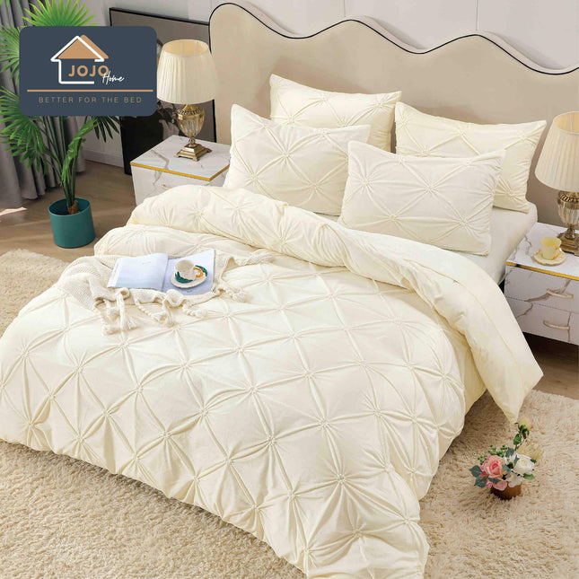 Lenjerie Pat Dublu din Catifea,Brodata cu Pliuri -Premium Deluxe - Crem - Casa Super