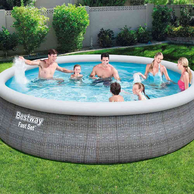 Piscina gonflabila, rotunda, 396 x 84 cm, 7800 L • Bestway + Pompa Electrica de Filtrare Apa CADOU