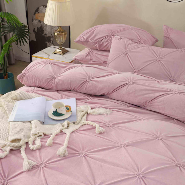Lenjerie Pat Dublu din Catifea,Brodata cu Pliuri -Premium Deluxe - Lila - Casa Super