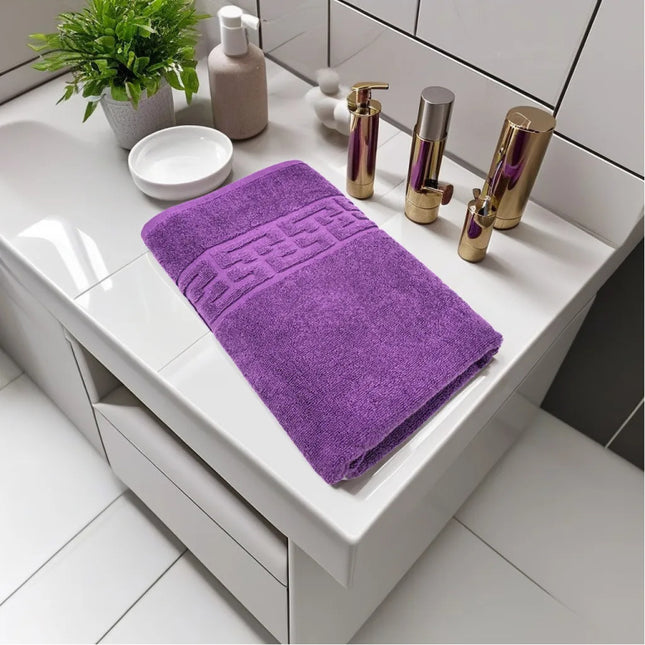 Prosop de Lux 50×90cm 100% Bumbac Pieptanat 650 g/mp- Mov - Casa Super