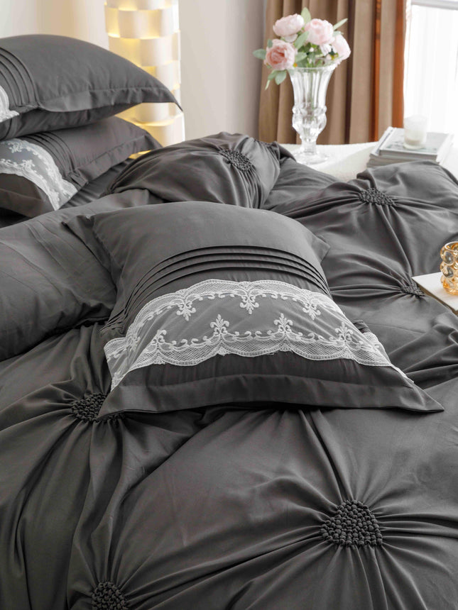 Lenjerie de Pat Dublu,Bumbac Finet, Inimi Brodate,6 piese Gri Antracit - Casa Super