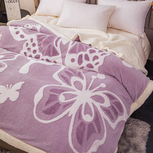 Patura Groasa Cocolino - Pufoasa cu Blanita, model Fluturasi 3D 200x230cm Cod PCJ05