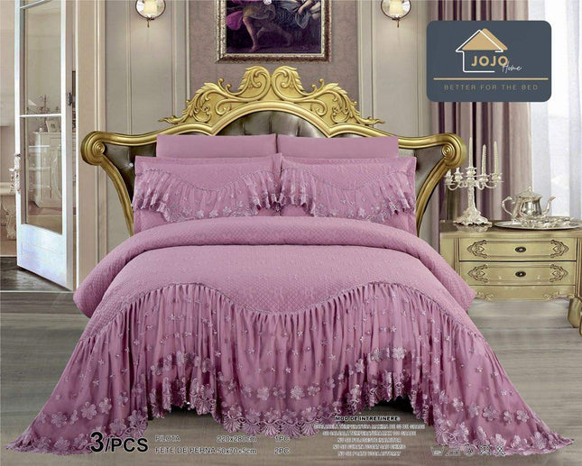 Set 3 Piese - Cuvertura Finet Cu Volane 220x270 cm + 2 Fete Perna | Cod CUV22 - Casa Super