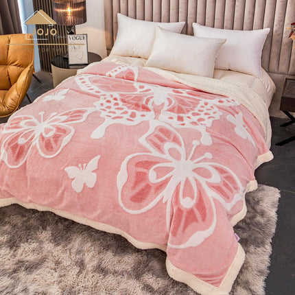 Patura Groasa Cocolino - Pufoasa cu Blanita, model Fluturasi 3D 200x230cm Cod PCJ01
