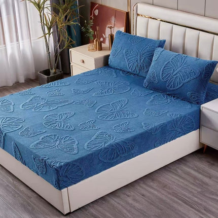 Husa Pufoasa de Pat Cocolino 180x200 cu Elastic 3 Piese +2 Fete de Perna- Bleumarin