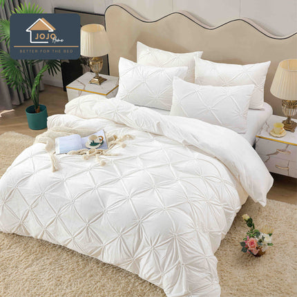 Lenjerie Pat Dublu din Catifea,Brodata cu Pliuri -Premium Deluxe - Alb