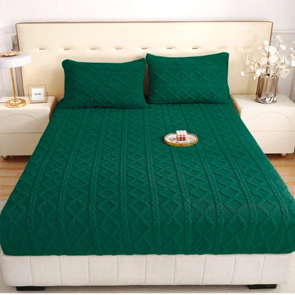 Set Husa Pufoasa de Pat Cocolino cu Elastic + 2 Fete de Perna - Verde smarald