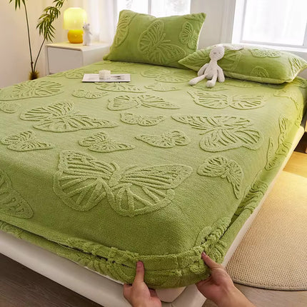 Husa Pufoasa de Pat Cocolino 180x200 cu Elastic 3 Piese +2 Fete de Perna-Vernil