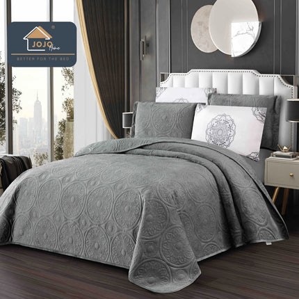 Set Cuvertura de Pat din Catifea Luxury, Pat Dublu, 5 Piese - Gri Deschis Cod : CUVL1