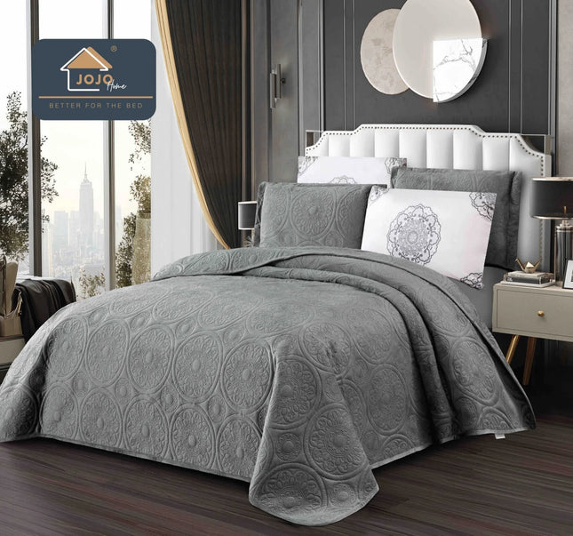 Set Cuvertura de Pat din Catifea Luxury, Pat Dublu, 5 Piese - Gri Deschis Cod : CUVL1