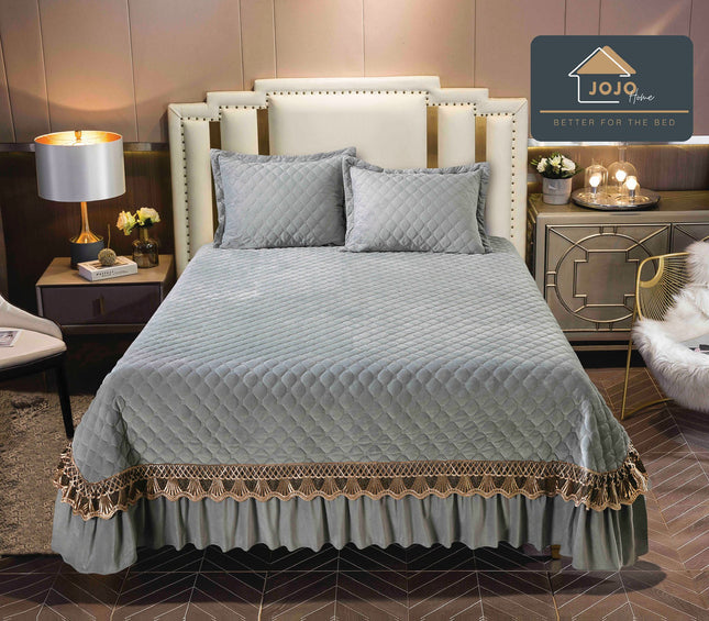 Set 3 Piese - Cuvertura Brodata din Catifea 230x250 cm + 2 Fete Perna | Cod CUV37