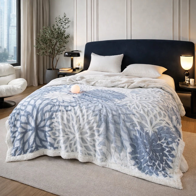 Patura Cocolino Premium Floria Soft 3D – 200x230 cm - Pufoasa si Calduroasa - Albastru