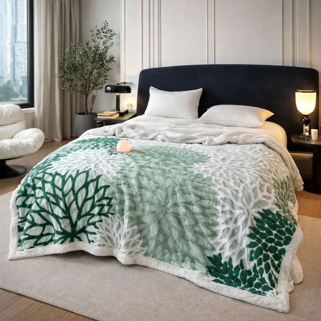 Patura Cocolino Premium Floria Soft 3D – 200x230 cm - Pufoasa si Calduroasa - Verde Smarald