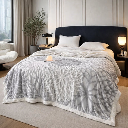 Patura Cocolino Premium Floria Soft 3D – 200x230 cm - Pufoasa si Calduroasa - Gri Deschis