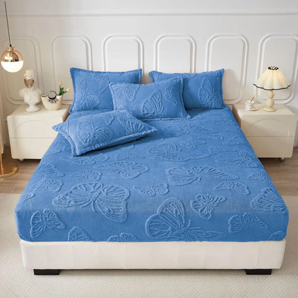 Husa Pufoasa de Pat Cocolino 180x200 cu Elastic 3 Piese +2 Fete de Perna- Albastru