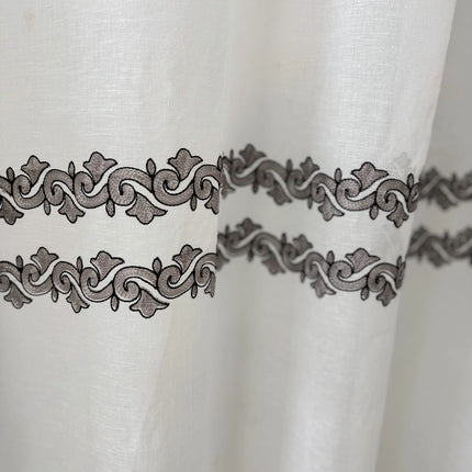 Perdea din In cu Broderie 2,7m x 4m - Gata Cusuta cu Tiv si Rejansa Cod PIV3
