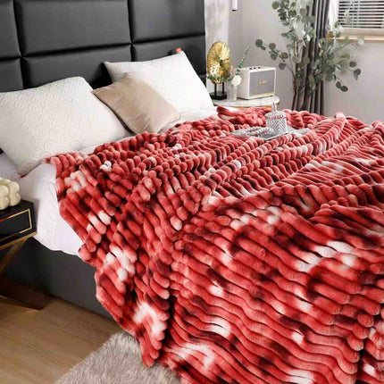 Patura Cocolino Pufoasa Cu Dungi - Cod DNG1 - Casa Super