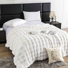 Patura Premium Din Blanita Artificiala de Iepure Cu fermoar 200x230 cm - Alb Perlat - Casa Super