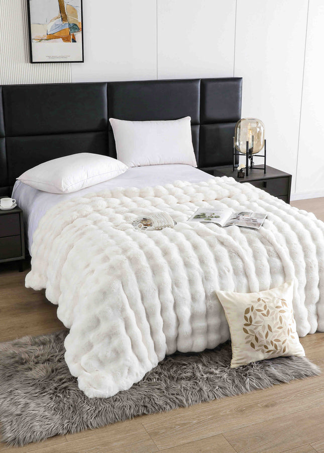 Patura Premium Din Blanita Artificiala de Iepure Cu fermoar 200x230 cm - Alb Perlat - Casa Super