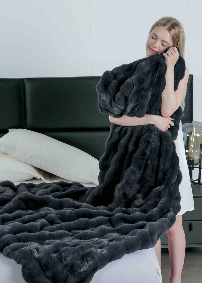 Patura Premium Din Blanita Artificiala de Iepure Cu fermoar 200x230 cm -Gri Inchis - Casa Super