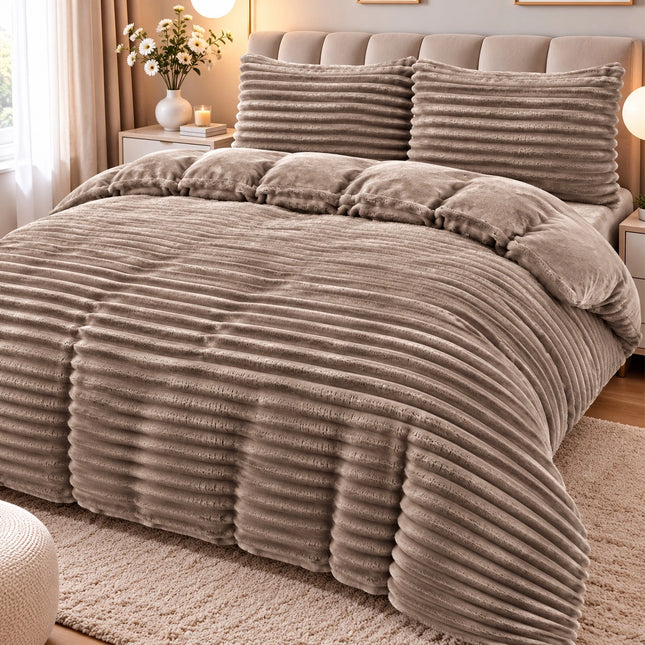 Set Lenjerie de Pat 4 Piese Cocolino - Moale, Calduros si Elegant | Cod LCR10